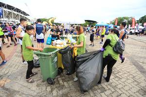 BIB: 
                            <button type="button" onclick="openModal(4726252)" class="btn btn-primary btn-sm float-right btn-popup" data-toggle="modal" data-target=".modal-high-quality">
                        <i class="fas fa-shopping-cart"></i> Add to Cart
                    </button>
                                            <button type="button" onclick="isThisMe(4726252, true)" class="btn btn-success btn-sm float-right btn-popup btn-isme hidden" data-toggle="tooltip" data-placement="bottom" title="นี่คือรูปของคุณใช่ไหม คลิกที่นี่เพื่อเอาเข้าอัลบั้ม">
                        <i class="fas fa-plus"></i> Add to album
                    </button>
                    <button type="button" onclick="isThisMe(4726252, false)" class="btn btn-warning btn-sm float-right btn-popup btn-isnotme hidden">
                        <i class="fas fa-ban"></i> Remove from album
                    </button>